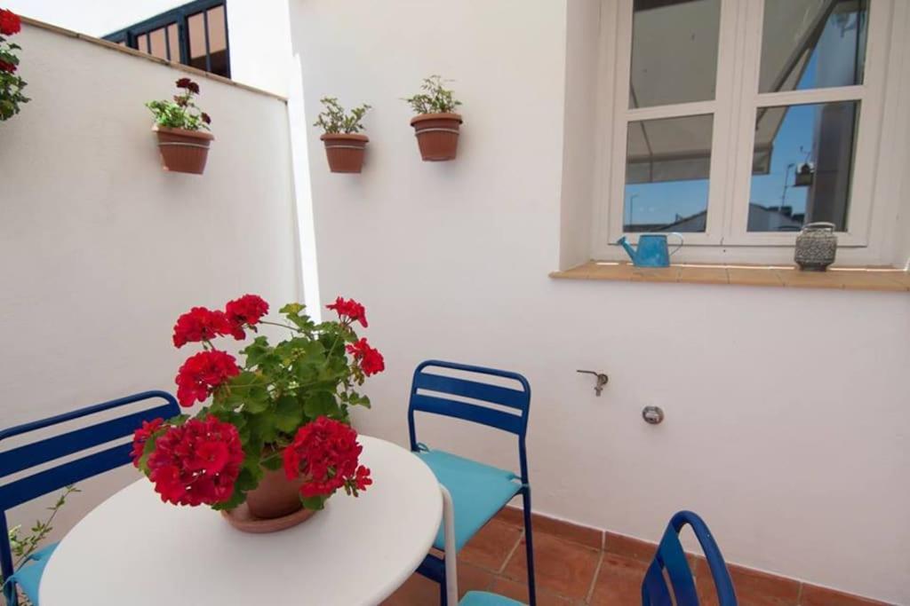 Apartamento El Patio De Ezequiel *